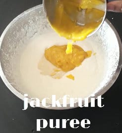 Jackfruit ice cream with whipping cream