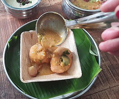 sambar vada assembling