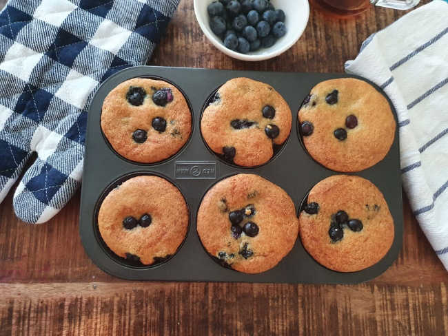How to make eggless blueberry muffin